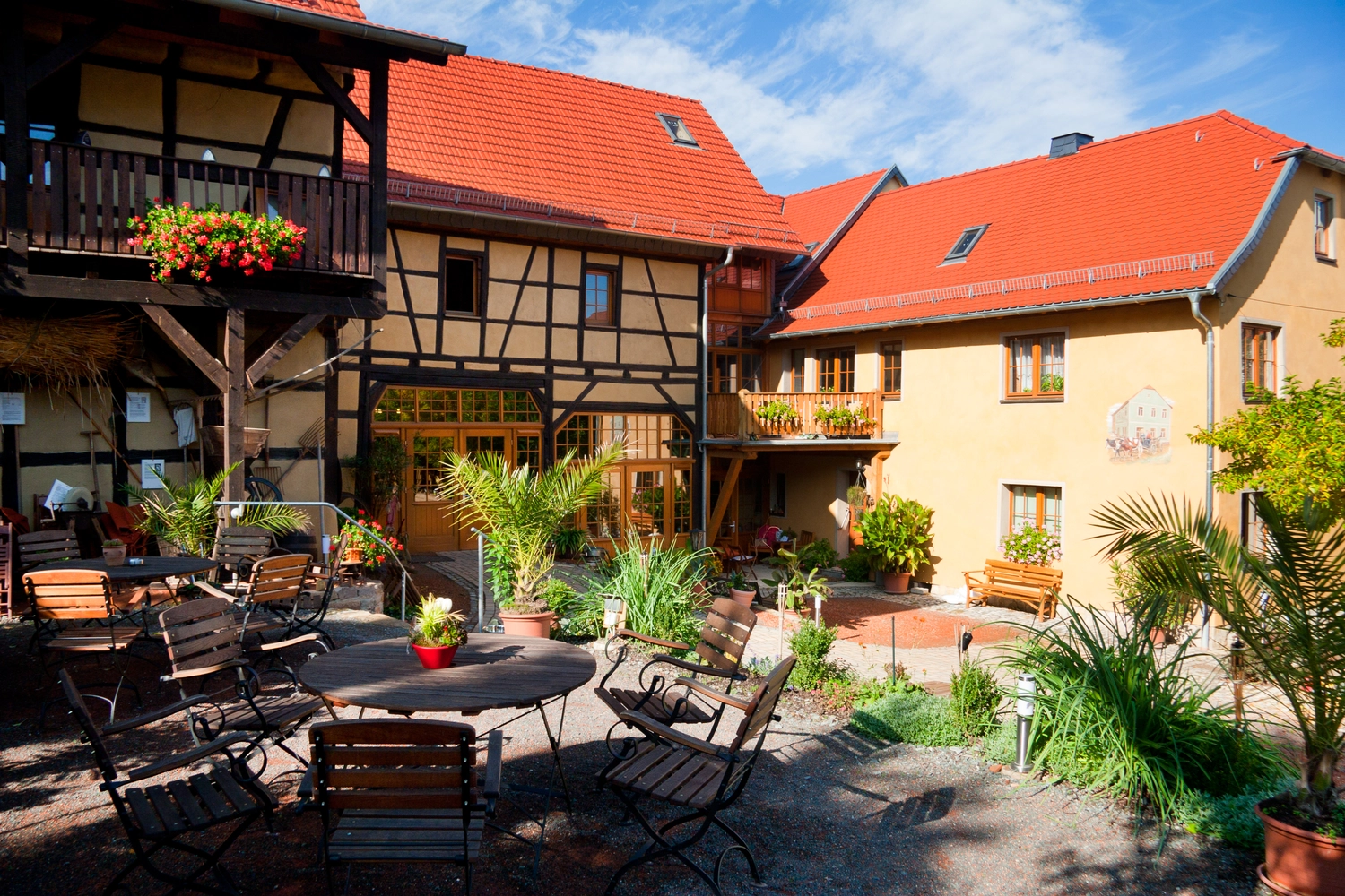 Bärbel Sonja Messmer - Steuerberatung - Hausterrassengarten