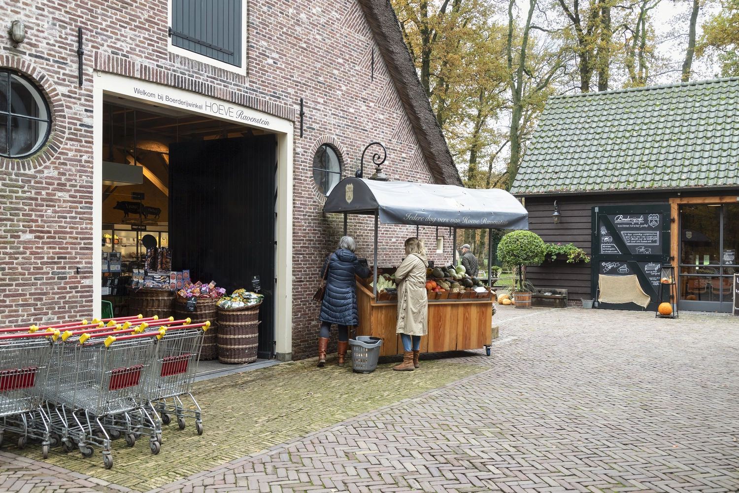 Bärbel Sonja Messmer - Steuerberatung - Verkäuferstand